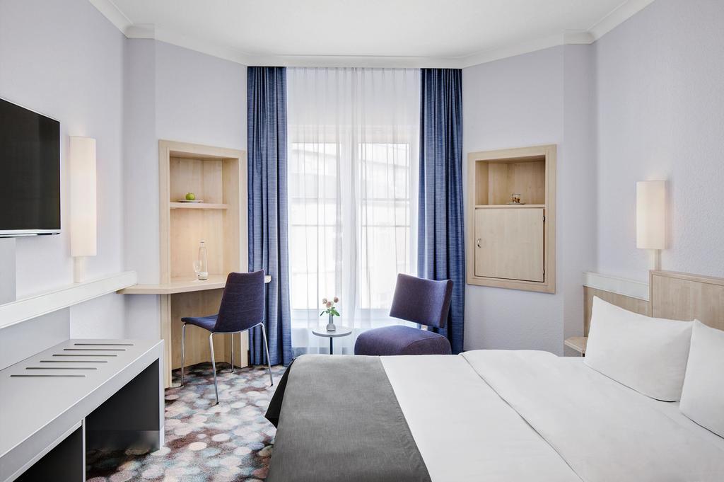 Intercityhotel Rostock Bagian luar foto
